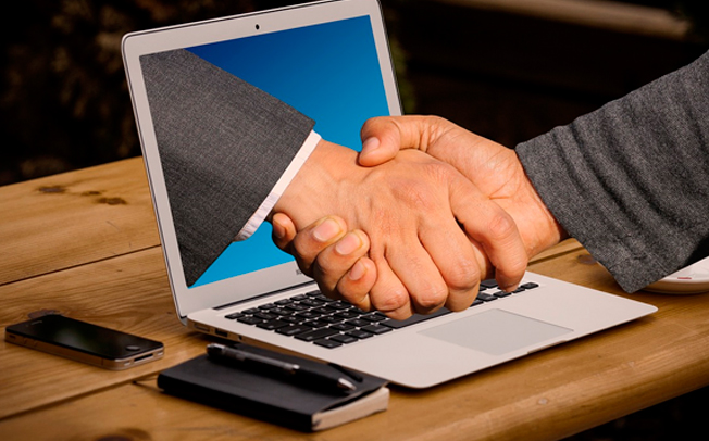 dedicated server and hosting services